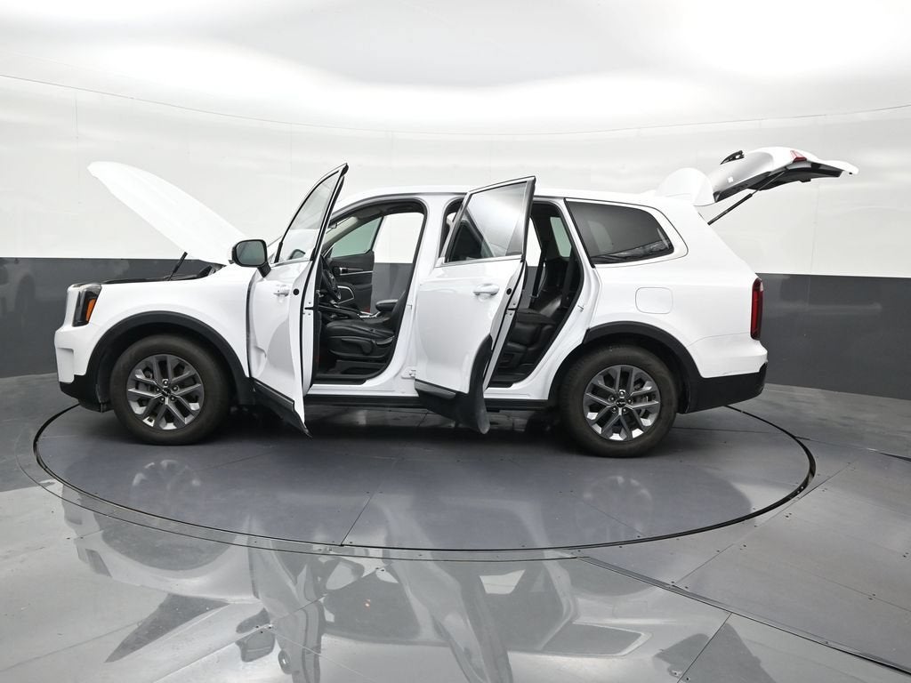 2024 Kia Telluride LX