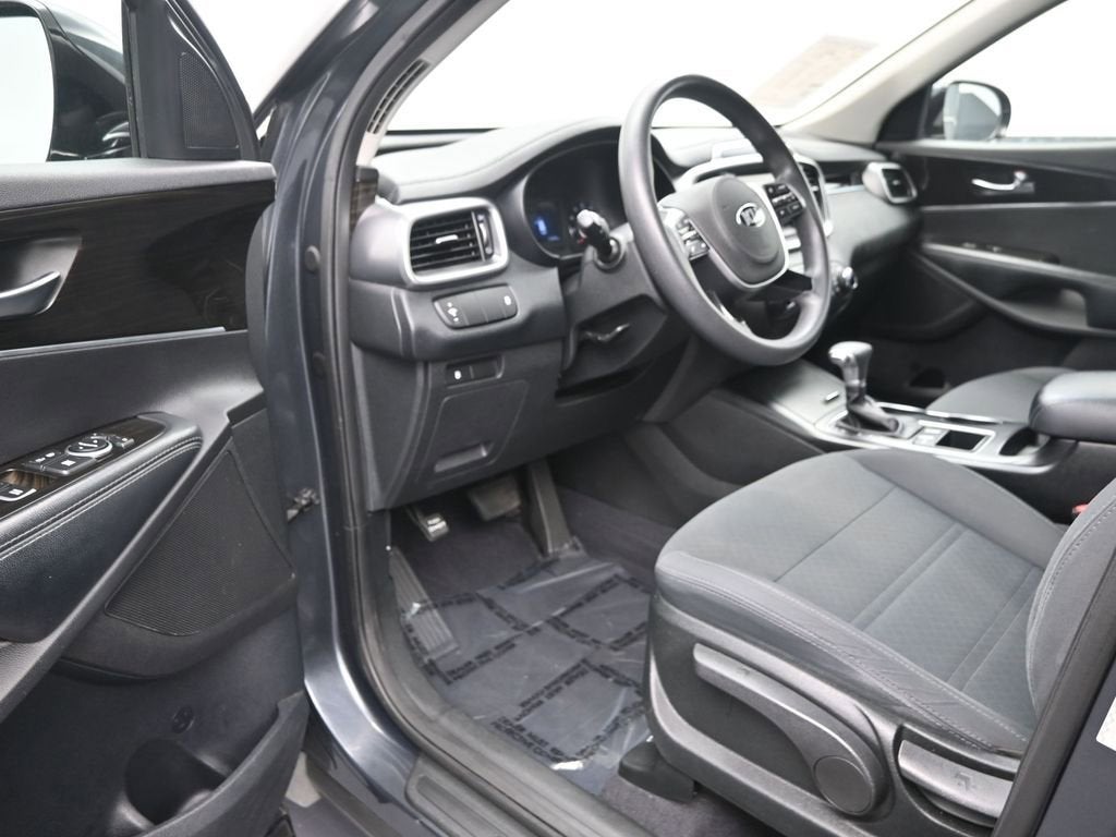 2020 Kia Sorento LX V6