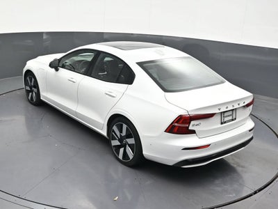 2024 Volvo S60 Recharge Plug-In Hybrid T8 Plus Dark Theme