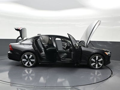 2024 Volvo S60 Recharge Plug-In Hybr Plus Dark Theme