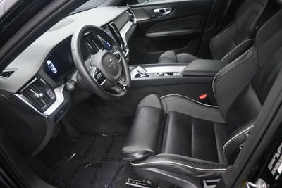 2024 Volvo S60 Plus Black Edition