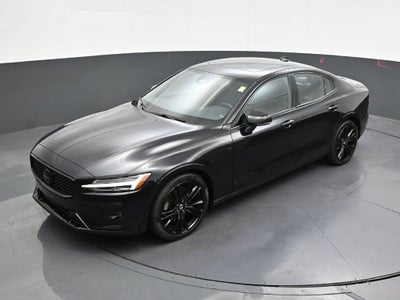 2024 Volvo S60 Plus Black Edition