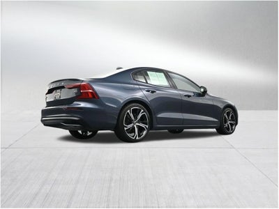 2023 Volvo S60 Core Dark Theme