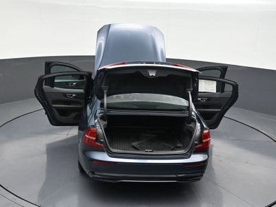 2023 Volvo S60 Core Dark Theme