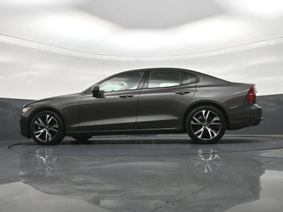 2024 Volvo S60 B5 Core Dark Theme