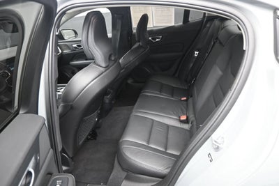 2024 Volvo S60 Plus Dark Theme