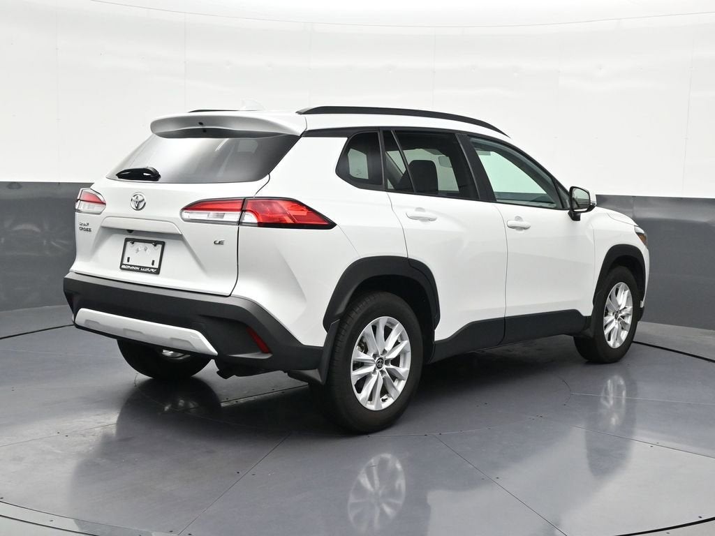 2024 Toyota Corolla Cross LE