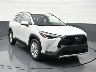 2024 Toyota Corolla Cross LE