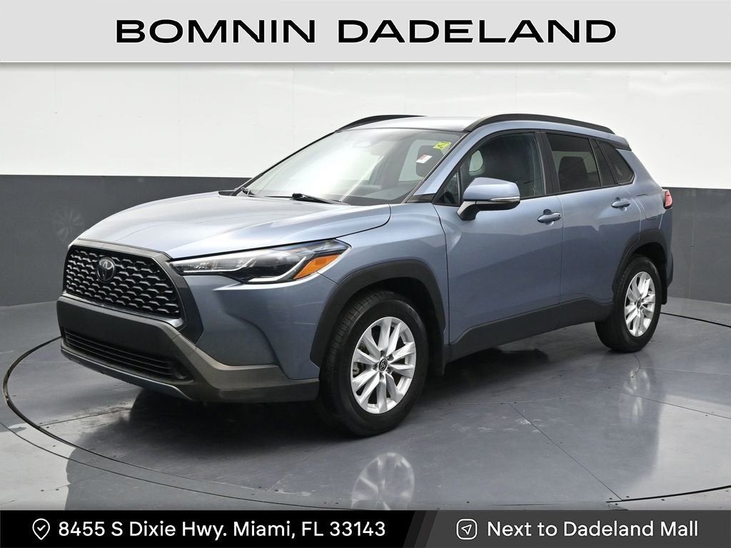 2023 Toyota Corolla Cross LE