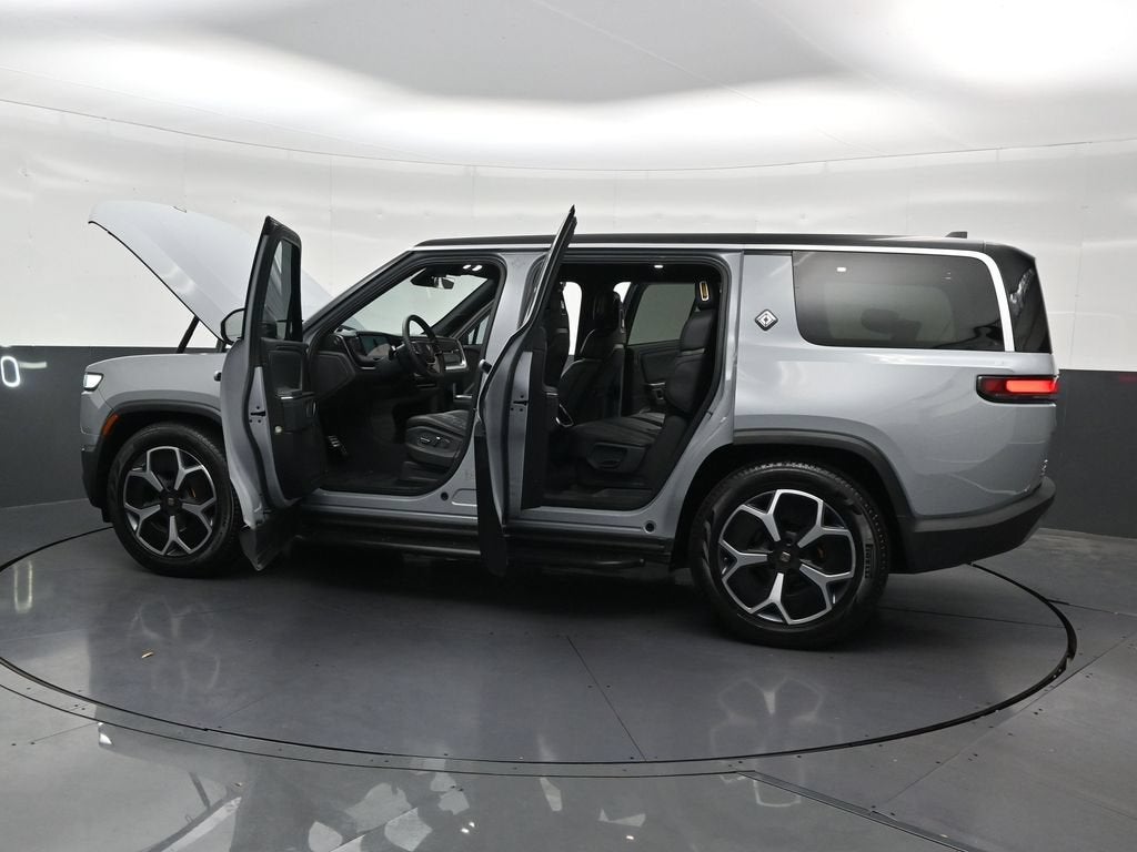 2023 RIVIAN R1S Launch Edition