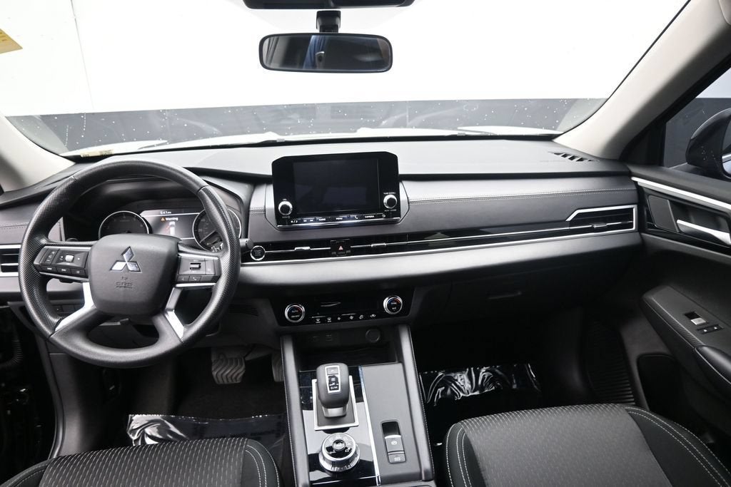 2024 Mitsubishi Outlander ES 2.5 2WD