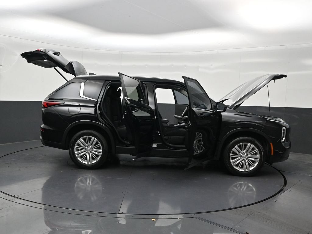 2024 Mitsubishi Outlander ES 2.5 2WD