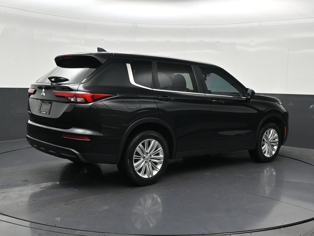 2024 Mitsubishi Outlander ES 2.5 2WD