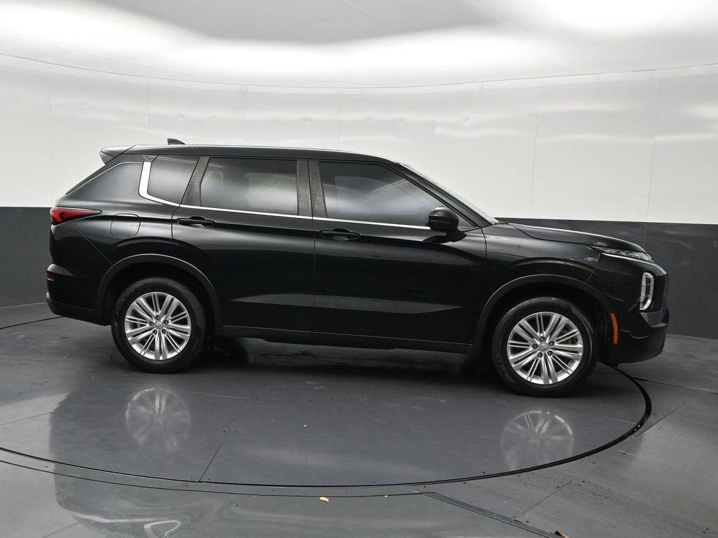 2024 Mitsubishi Outlander ES 2.5 2WD