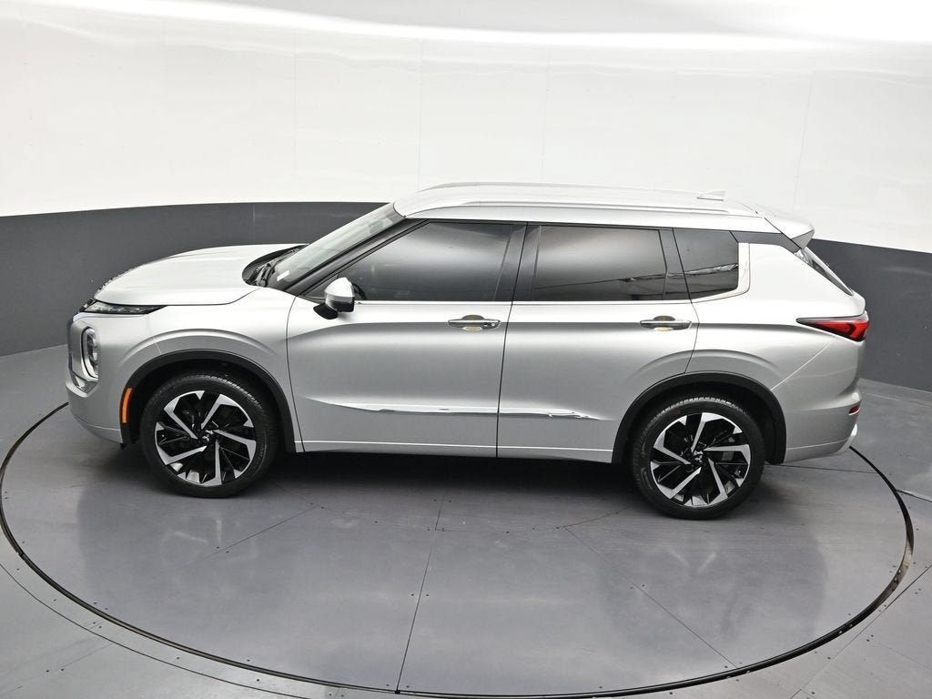 2024 Mitsubishi Outlander SEL