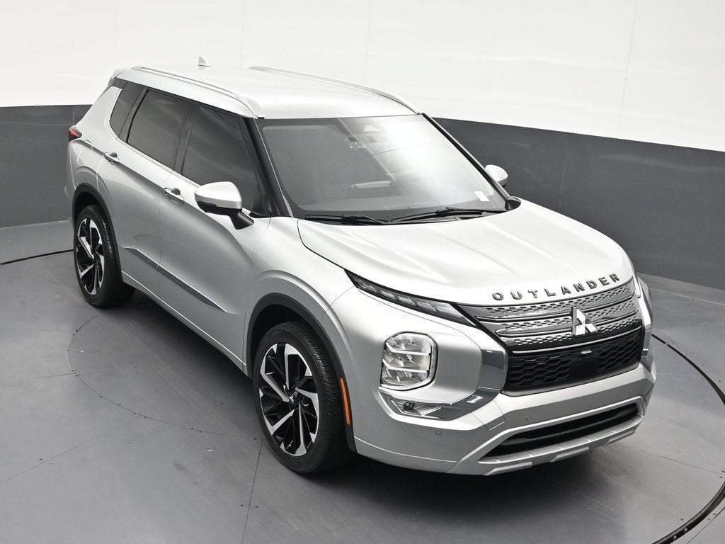 2024 Mitsubishi Outlander SEL