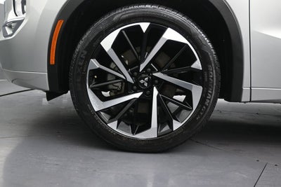 2024 Mitsubishi Outlander SEL