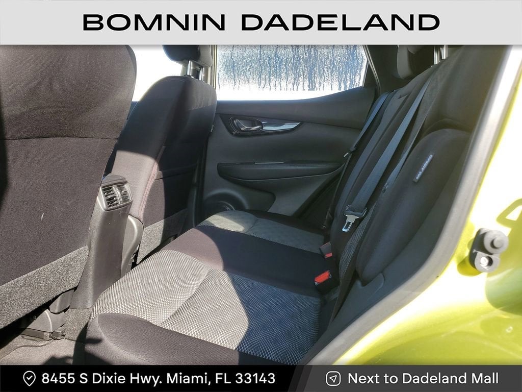 2021 Nissan Rogue Sport SV