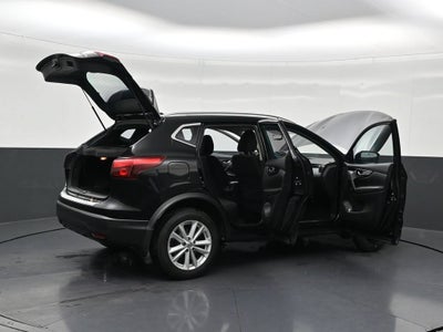 2018 Nissan Rogue Sport SV
