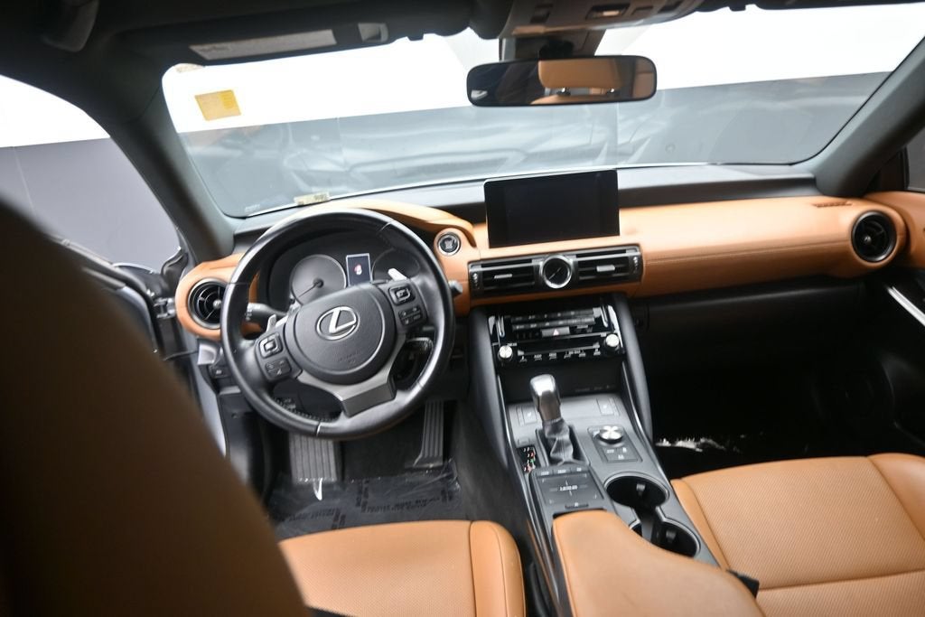 2024 Lexus IS IS 350 F SPORT Design