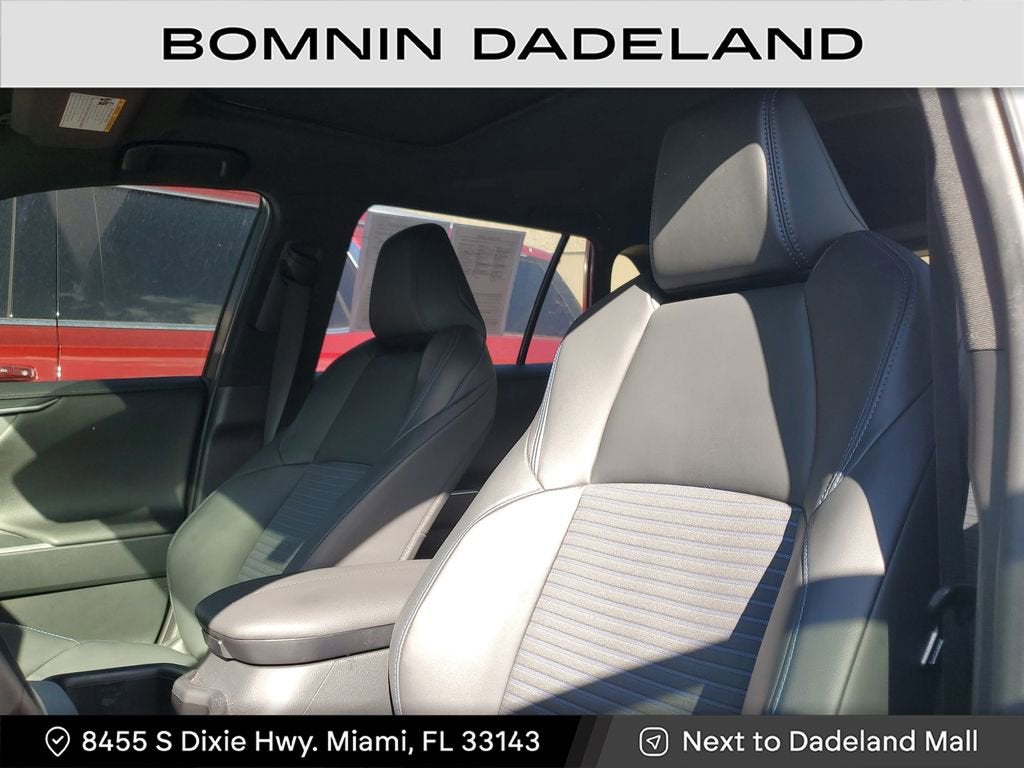 2025 Toyota RAV4 Hybrid XSE