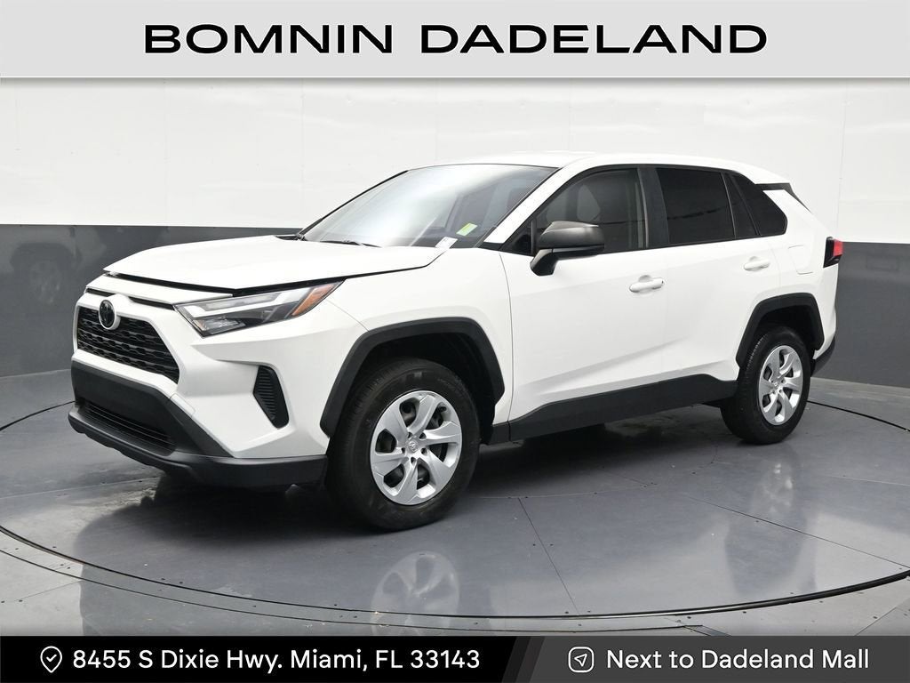 2023 Toyota RAV4 LE
