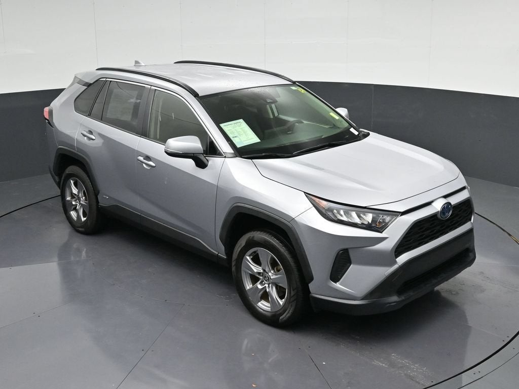 2022 Toyota RAV4 Hybrid LE