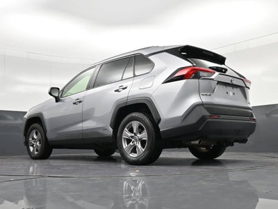 2022 Toyota RAV4 Hybrid LE
