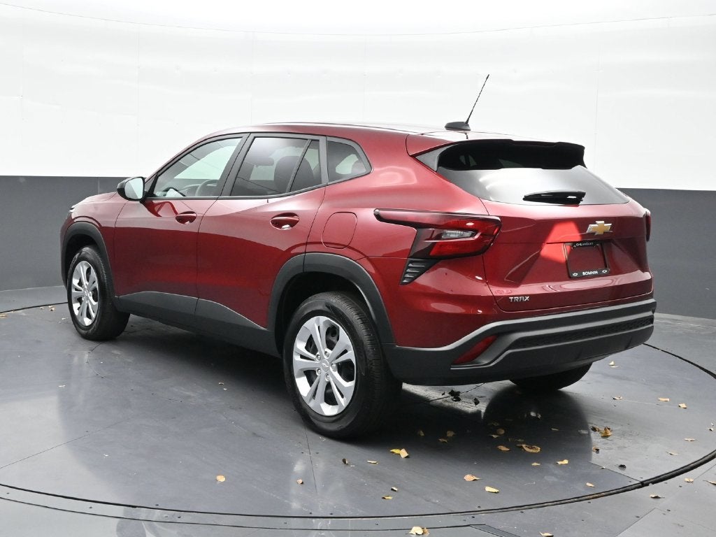 2025 Chevrolet Trax LS