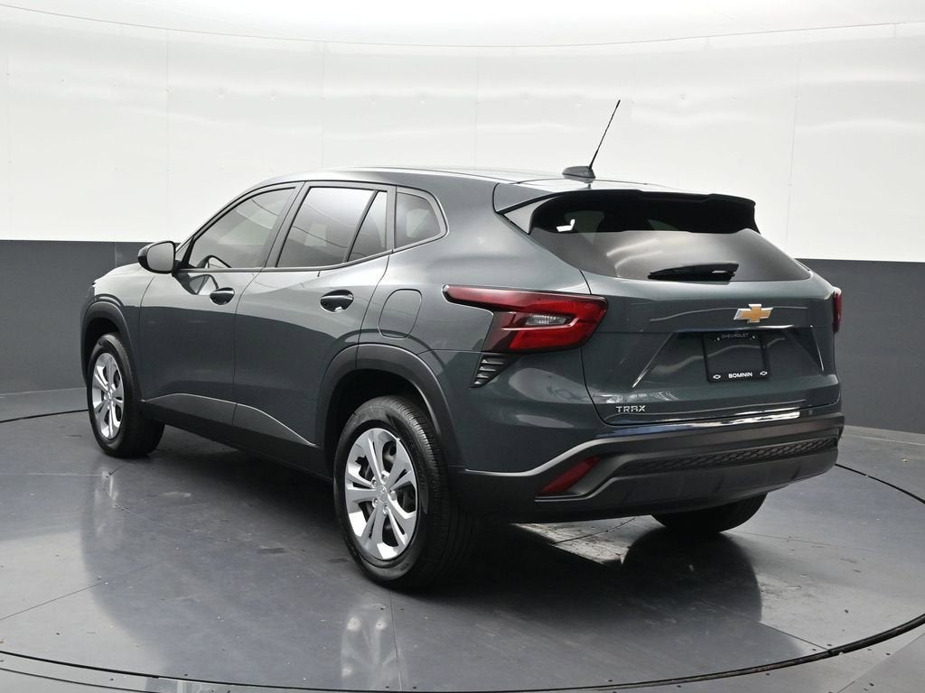 2025 Chevrolet Trax LS