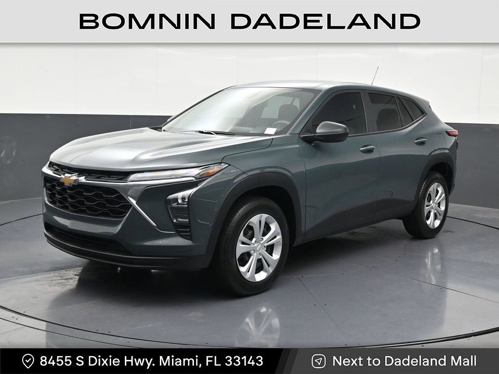 2025 Chevrolet Trax LS