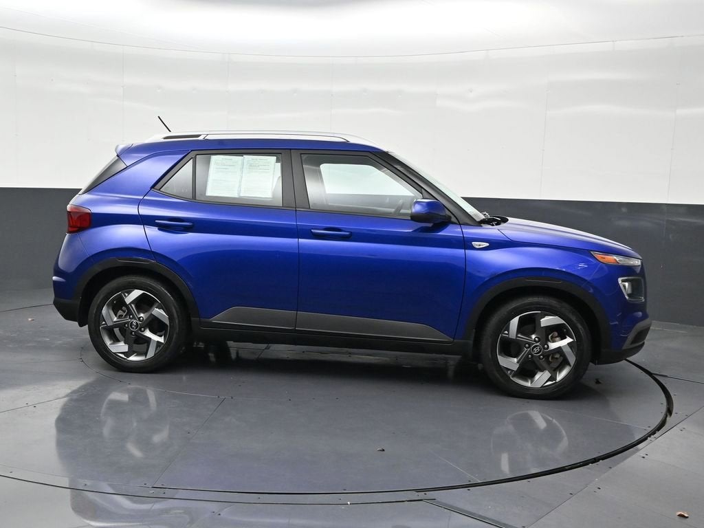 2023 Hyundai Venue SEL
