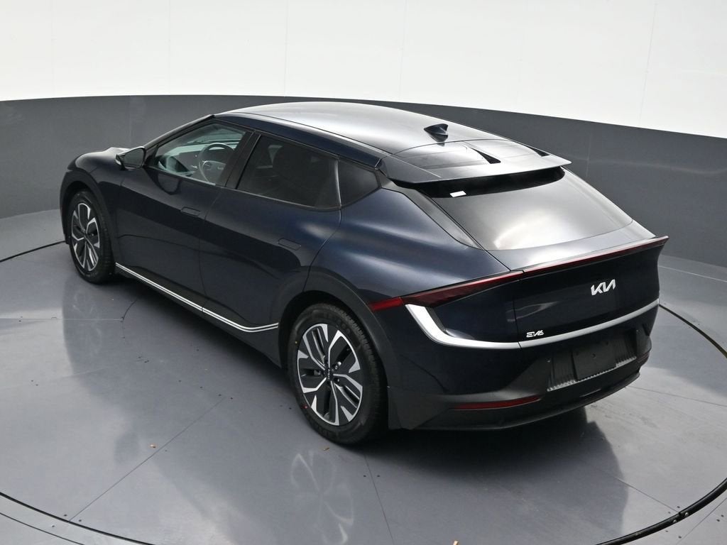 2022 Kia EV6 Light