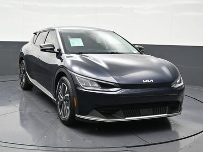 2022 Kia EV6 Light