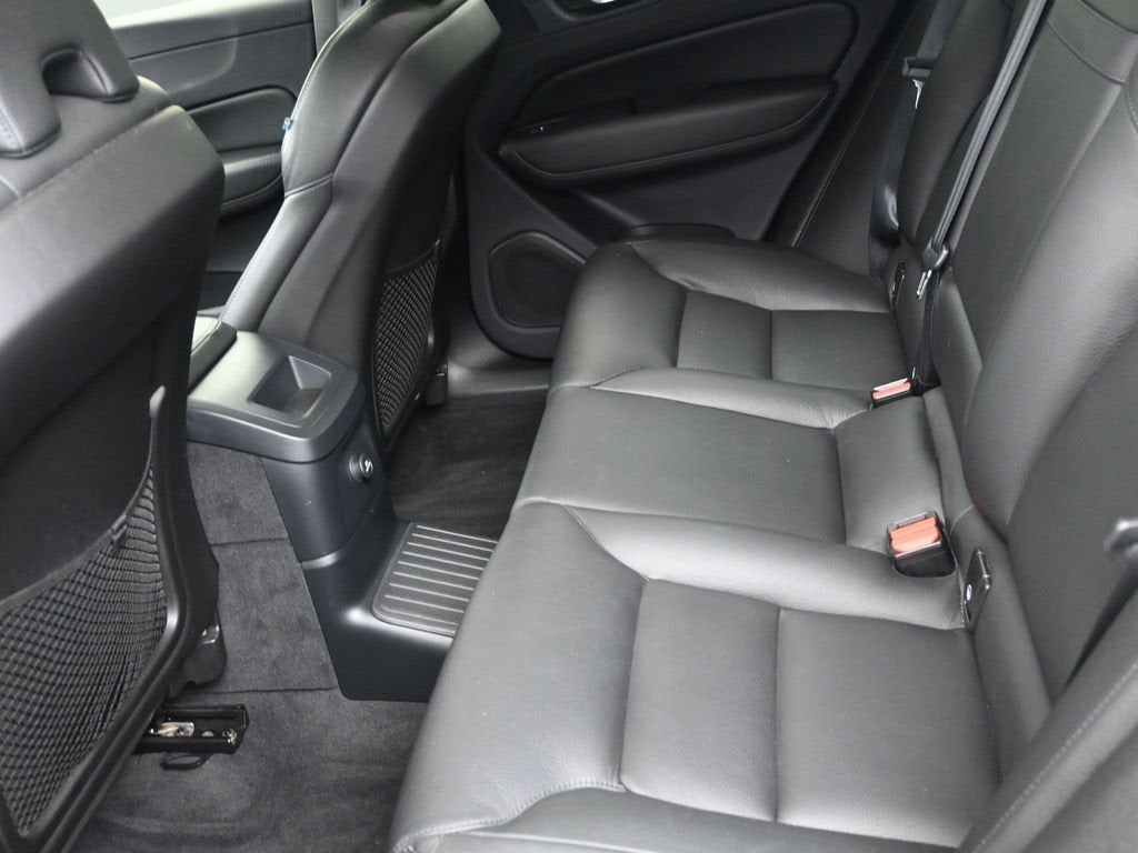 2019 Volvo XC60 Momentum