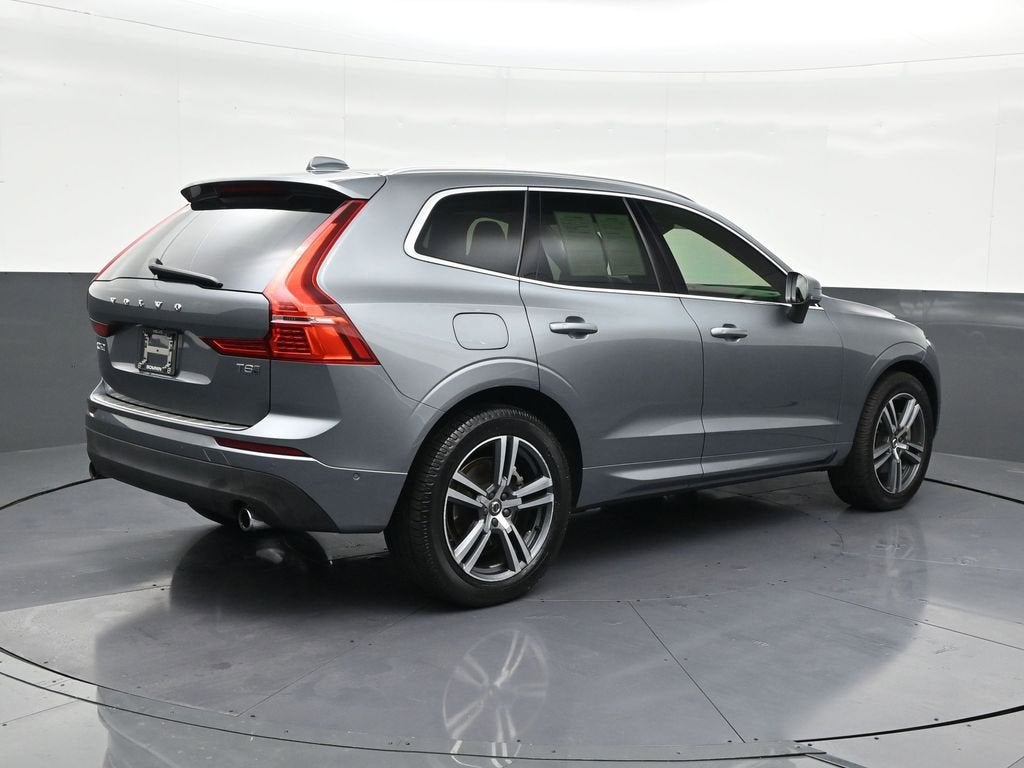 2019 Volvo XC60 Momentum