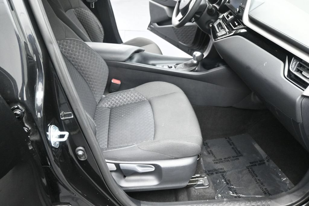 2021 Toyota C-HR LE