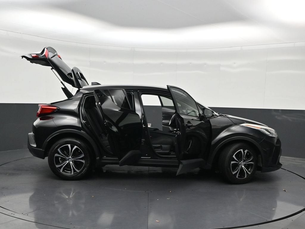 2021 Toyota C-HR LE