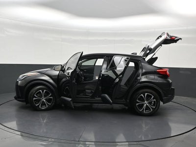 2021 Toyota C-HR LE