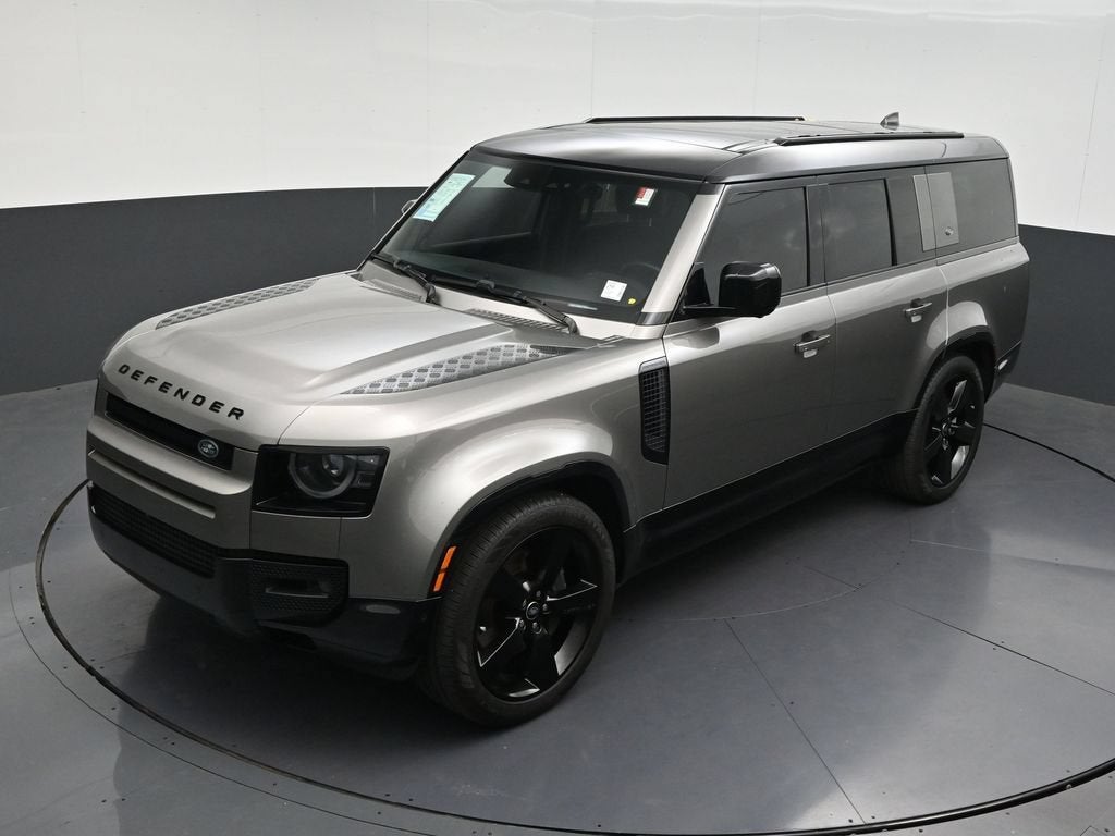 2024 Land Rover Defender 130 P400 X-Dynamic SE