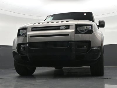 2024 Land Rover Defender 130 P400 X-Dynamic SE