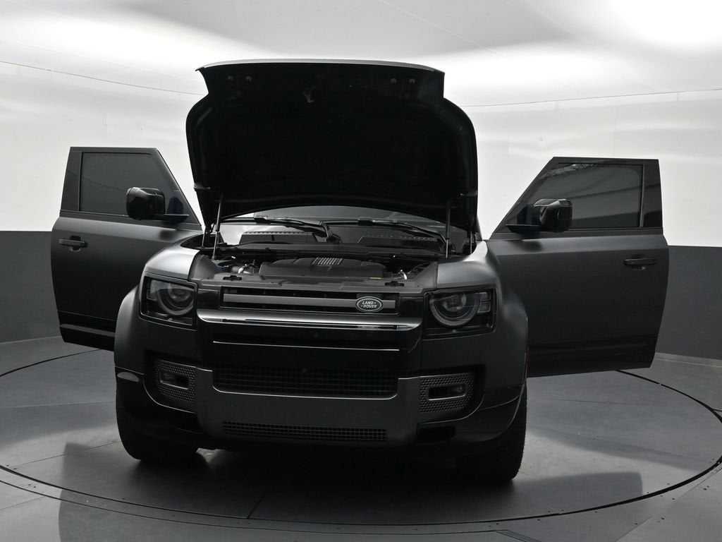 2023 Land Rover Defender 90 Carpathian Edition
