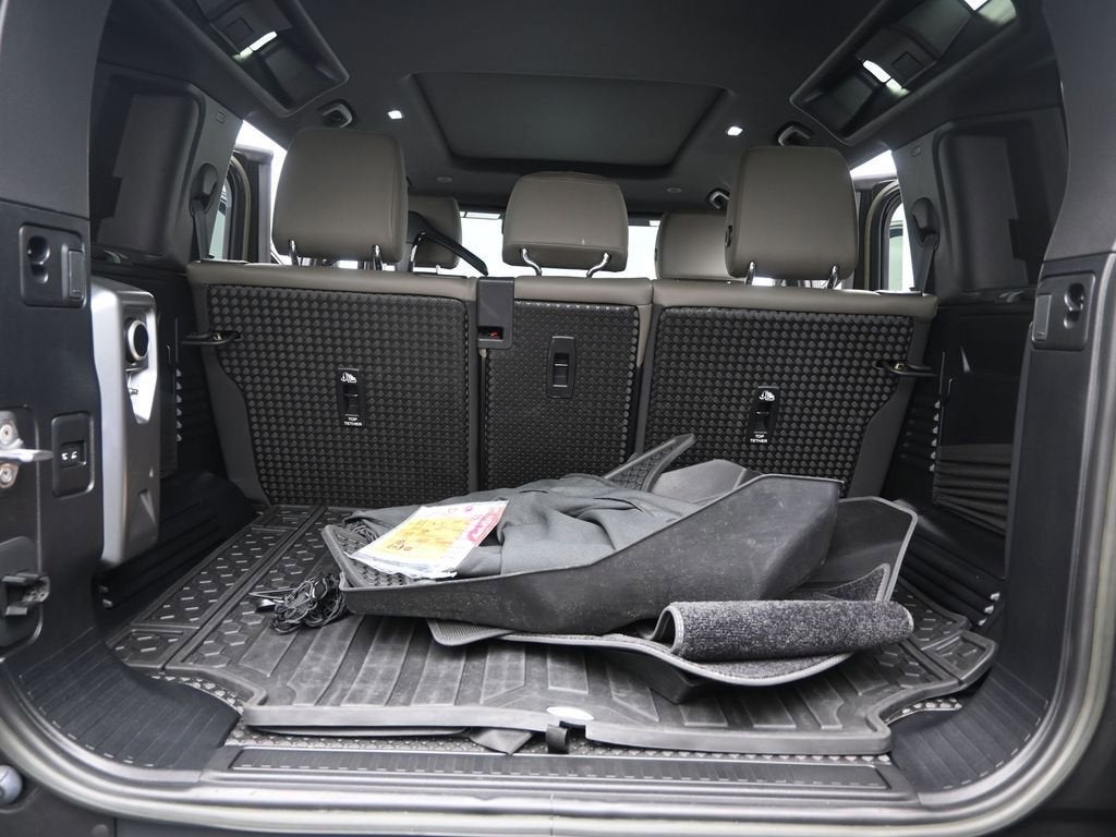 2023 Land Rover Defender X