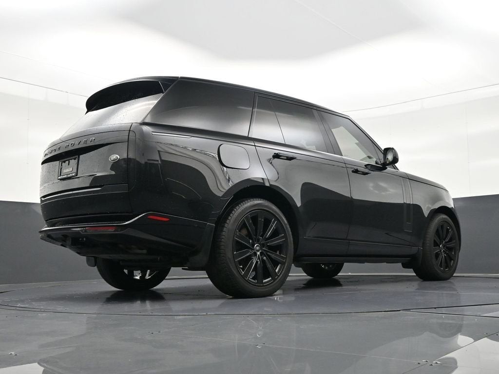 2023 Land Rover Range Rover SE