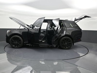 2023 Land Rover Range Rover SE