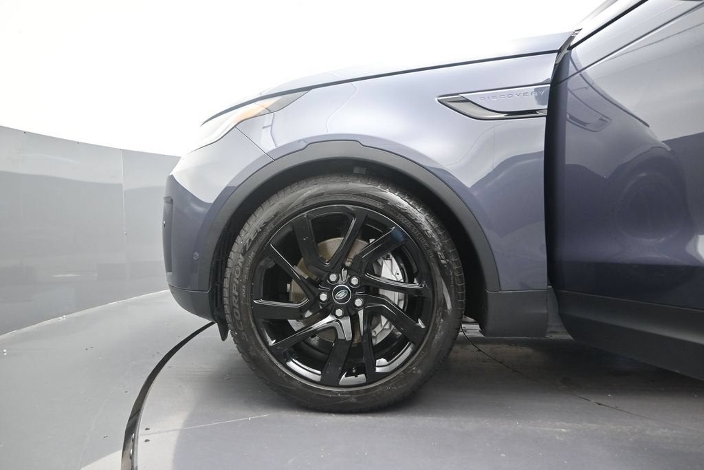 2024 Land Rover Discovery S