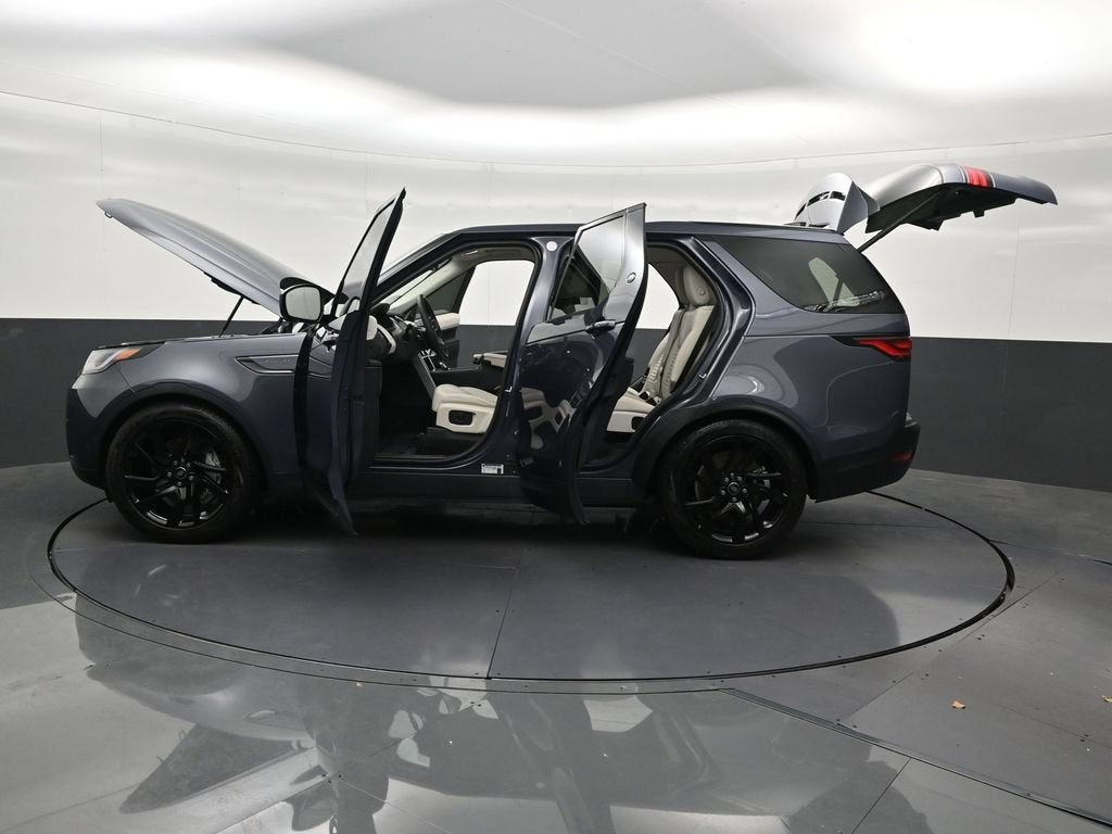 2024 Land Rover Discovery S