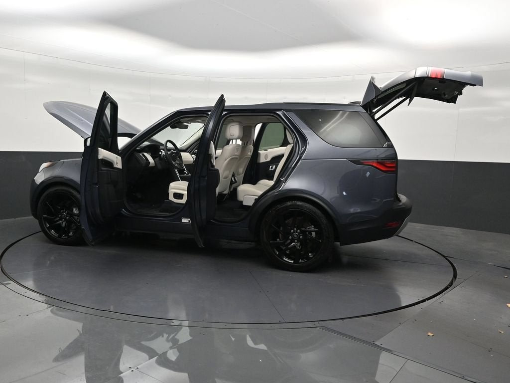 2024 Land Rover Discovery S