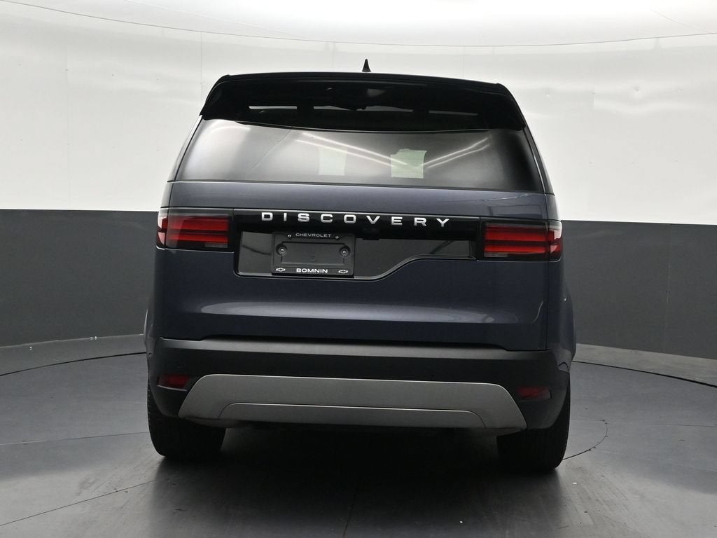 2024 Land Rover Discovery S