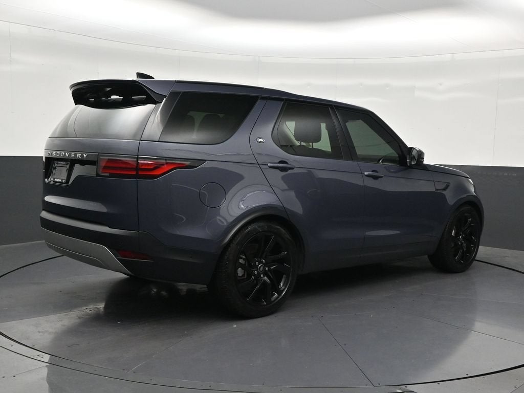 2024 Land Rover Discovery S